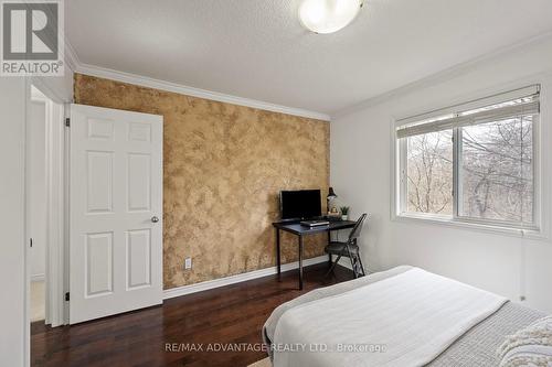 943 Blythwood Road, London, ON - Indoor Photo Showing Bedroom