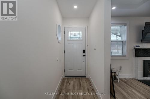 218 Rosslyn Ave S, Hamilton, ON - Indoor Photo Showing Other Room