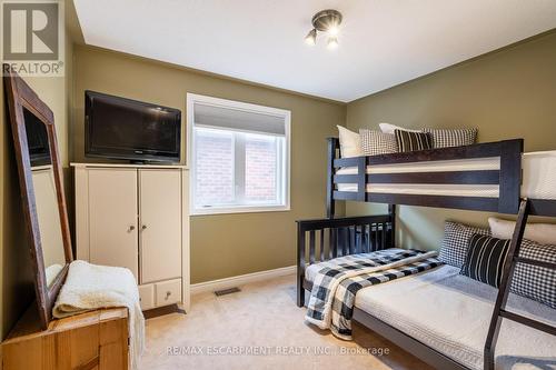81 Segwun Rd, Hamilton, ON - Indoor Photo Showing Bedroom