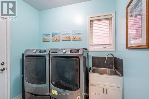 81 Segwun Rd, Hamilton, ON - Indoor Photo Showing Laundry Room