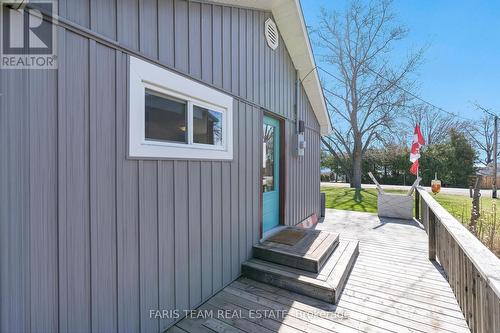 82 Lakeshore Rd W, Oro-Medonte, ON - Outdoor With Deck Patio Veranda With Exterior