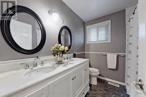 400 Maple Ave, Halton Hills, ON - Indoor Photo Showing Bathroom