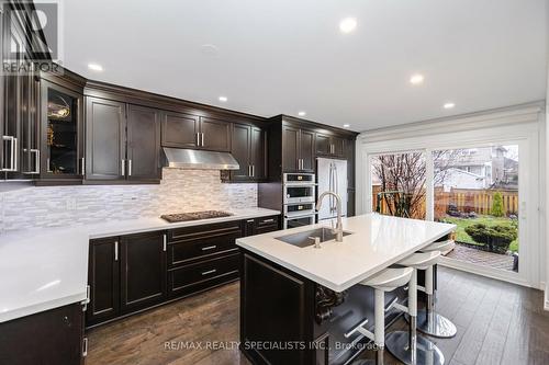 23 Tigerlily Place, Brampton, ON - Indoor Photo Showing Kitchen With Double Sink With Upgraded Kitchen