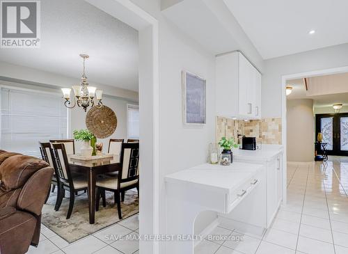 10 Chatelaine Court, Brampton, ON - Indoor Photo Showing Dining Room