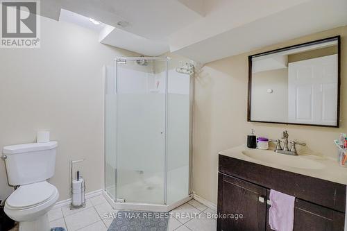 10 Chatelaine Court, Brampton, ON - Indoor Photo Showing Bathroom