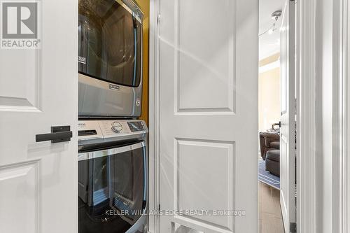 #803 -360 Pearl St, Burlington, ON - Indoor Photo Showing Laundry Room