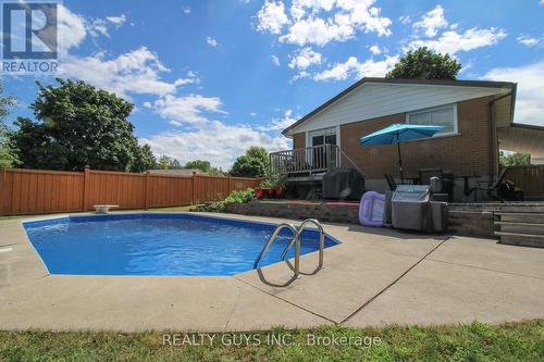950 Silverdale Road, Peterborough, ON - Outdoor With In Ground Pool