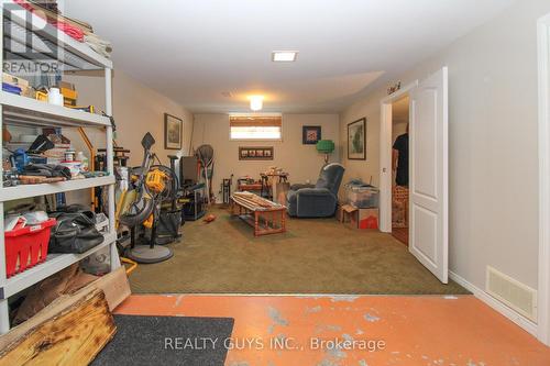 950 Silverdale Road, Peterborough, ON - Indoor Photo Showing Other Room
