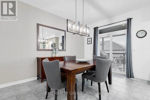 25 Rosewood Dr, Quinte West, ON - Indoor Photo Showing Dining Room
