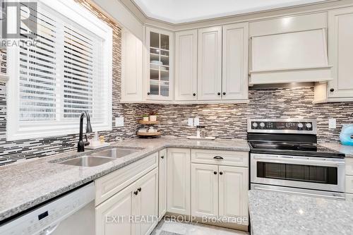 25 Rosewood Dr, Quinte West, ON - Indoor Photo Showing Kitchen With Double Sink With Upgraded Kitchen