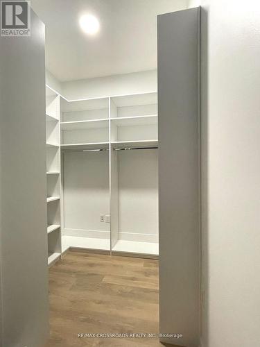 #303 -34 Tubman Ave, Toronto, ON - Indoor With Storage