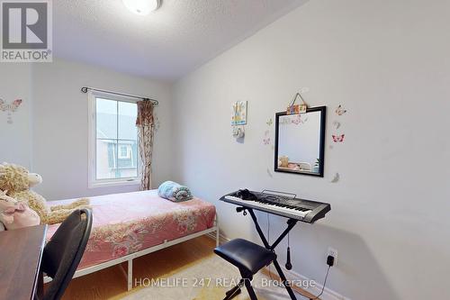 118 Jenkinson Way, Toronto, ON - Indoor Photo Showing Bedroom