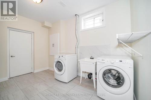 60 Marbrook Street, Richmond Hill, ON - Indoor Photo Showing Laundry Room