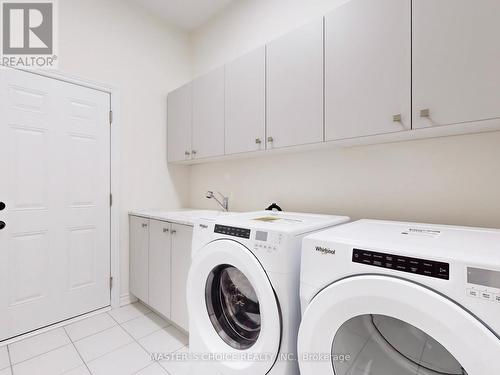 68 Kentledge Avenue, East Gwillimbury, ON - Indoor Photo Showing Laundry Room