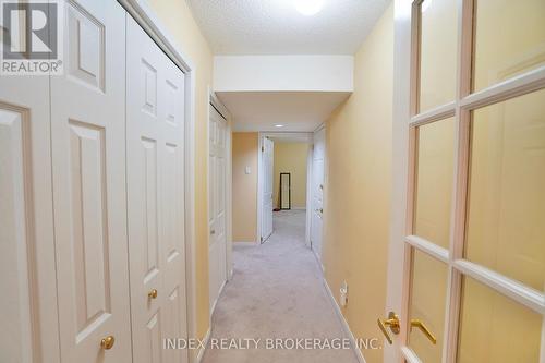 18 Girdwood Dr, Barrie, ON - Indoor Photo Showing Other Room