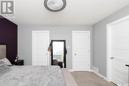 5104 Aerial Crescent, Regina, SK - Indoor Photo Showing Bedroom