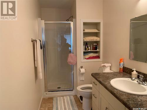 W 311 5Th Avenue W, Assiniboia, SK - Indoor Photo Showing Bathroom