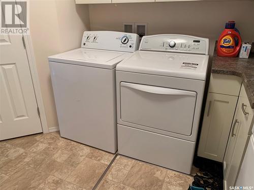 W 311 5Th Avenue W, Assiniboia, SK - Indoor Photo Showing Laundry Room