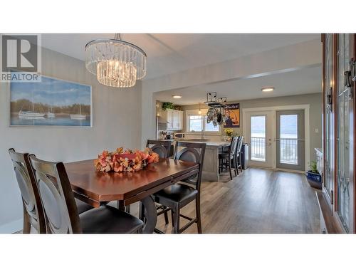5286 Huston Road, Peachland, BC - Indoor Photo Showing Dining Room