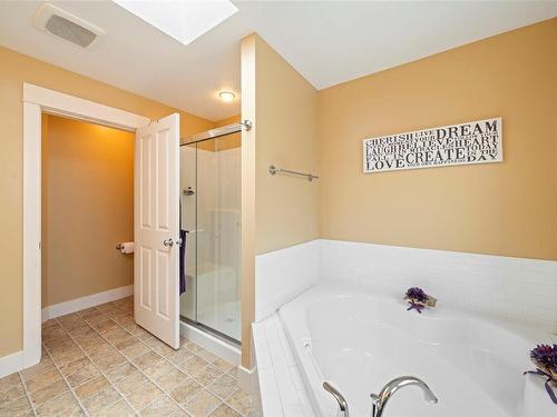 2241 Stone Creek Pl, Sooke, BC - Indoor Photo Showing Bathroom