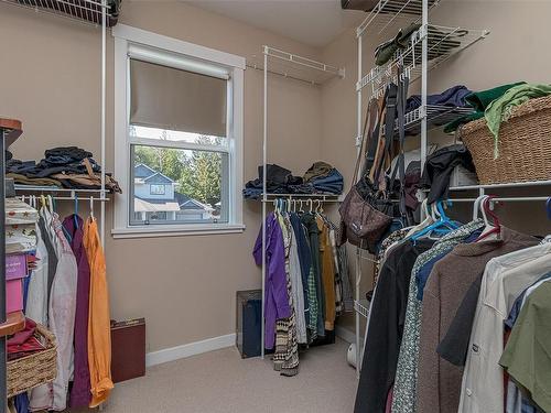 284 Applegreen Ave, Nanaimo, BC - Indoor With Storage