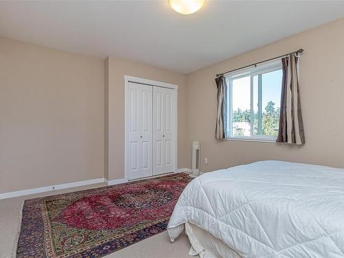 284 Applegreen Ave, Nanaimo, BC - Indoor Photo Showing Bedroom