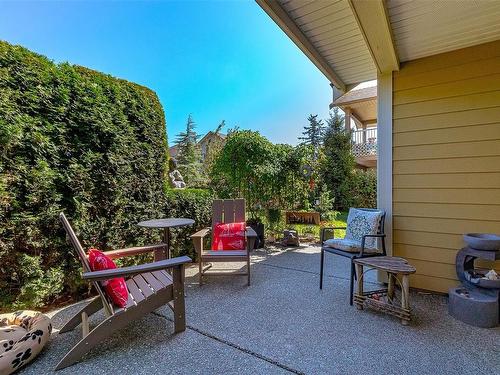 284 Applegreen Ave, Nanaimo, BC - Outdoor With Deck Patio Veranda With Exterior