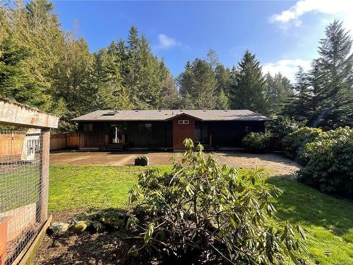 2754 Scobhal Rd, Shawnigan Lake, BC - Outdoor