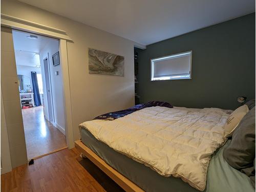 1011 Gordon Street, Nelson, BC - Indoor Photo Showing Bedroom