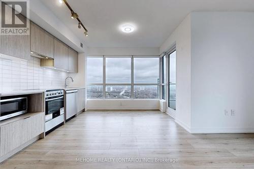 #3010 -395 Bloor St E, Toronto, ON - Indoor Photo Showing Kitchen With Upgraded Kitchen