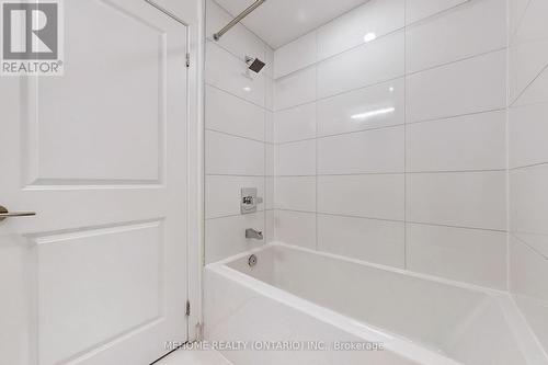 #3010 -395 Bloor St E, Toronto, ON - Indoor Photo Showing Bathroom