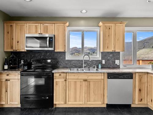 3311 Yellowhead Highway S, Barriere, BC - Indoor Photo Showing Kitchen With Double Sink