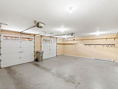1500 Golf Ridge Drive, Kamloops, BC - Indoor Photo Showing Garage