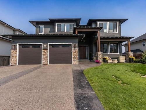 2170 Crosshill Drive, Kamloops, BC - Outdoor With Facade