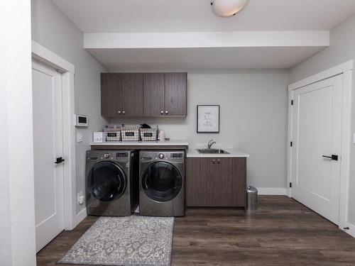 2170 Crosshill Drive, Kamloops, BC - Indoor Photo Showing Laundry Room
