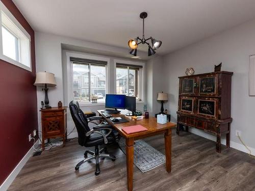 2170 Crosshill Drive, Kamloops, BC - Indoor Photo Showing Office