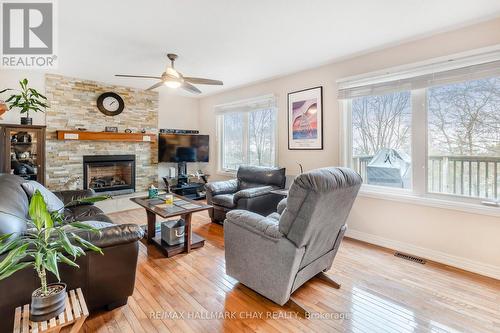 81 Browning Tr, Barrie, ON - Indoor Photo Showing Living Room With Fireplace