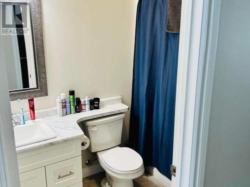 36 Eugene Avenue, Whitehorse, YT - Indoor Photo Showing Bathroom