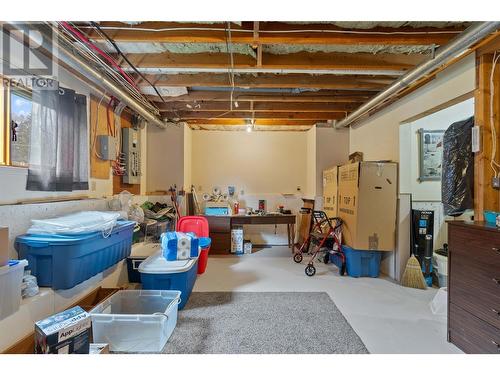 821 Cottonwood Avenue, Sicamous, BC - Indoor Photo Showing Basement