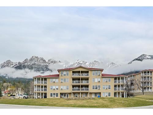 5011A - 5052 Riverview Road, Fairmont Hot Springs, BC - Outdoor With Balcony