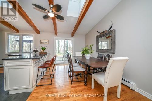 10217 Parkside Crescent, Lambton Shores, ON - Indoor Photo Showing Dining Room