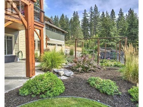 6580 Dixon Dam Road, Vernon, BC - Indoor Photo Showing Laundry Room