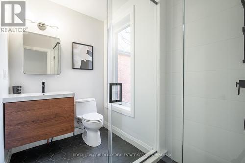 58 Springhurst Ave, Toronto, ON - Indoor Photo Showing Bathroom