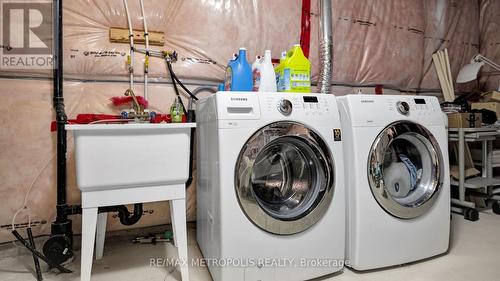 243 Robert Parkinson Drive, Brampton, ON - Indoor Photo Showing Laundry Room