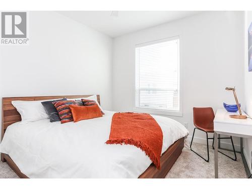 610 Academy Way Unit# 36, Kelowna, BC - Indoor Photo Showing Bedroom