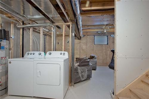 317 Bradshaw Drive, Stratford, ON - Indoor Photo Showing Laundry Room