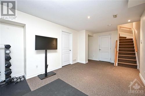 176 Eye Bright Crescent, Ottawa, ON - Indoor Photo Showing Other Room