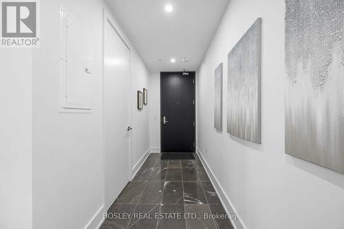#302 -346 Davenport Rd, Toronto, ON - Indoor Photo Showing Other Room