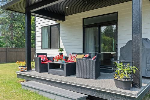 1-1441 20 Avenue, Salmon Arm, BC - Outdoor With Deck Patio Veranda With Exterior