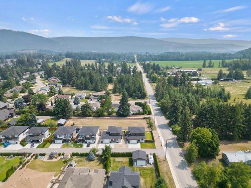 1-1441 20 Avenue, Salmon Arm, BC - Outdoor With View